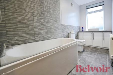 4 bedroom Terraced House to let in West Brampton, Newcastle-under-Lyme, ST5