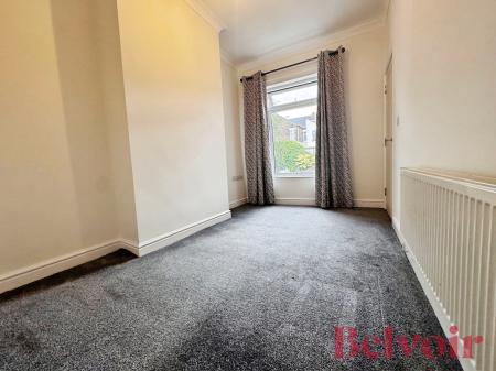 4 bedroom Terraced House to let in West Brampton, Newcastle-under-Lyme, ST5