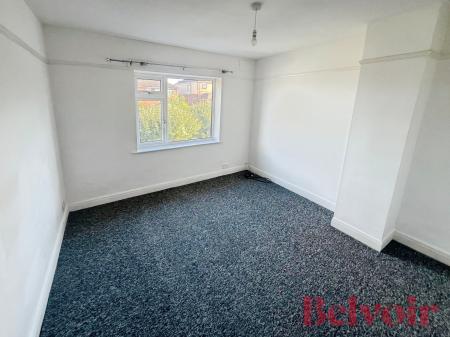 3 bedroom Semi-detached house to let in Abbotts Drive, Stoke-on-Trent, ST1