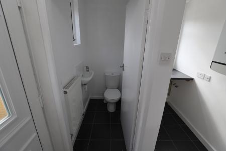 3 bedroom Semi-detached house to let in Abbotts Drive, Stoke-on-Trent, ST1