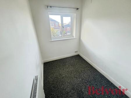 3 bedroom Semi-detached house to let in Abbotts Drive, Stoke-on-Trent, ST1