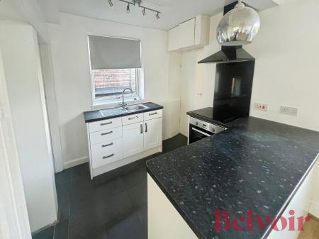 3 bedroom Semi-detached house to let in Abbotts Drive, Stoke-on-Trent, ST1