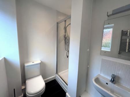 4 bedroom Detached house to let in 4 Bedrooms at Centurion Crescent, Newcastle-under-Lyme, ST5