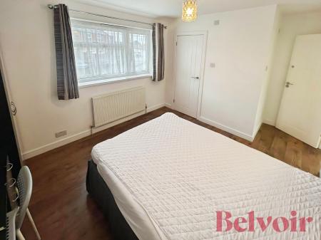 3 bedroom Semi-detached house to let in Camillus Road, Newcastle-under-Lyme, ST5