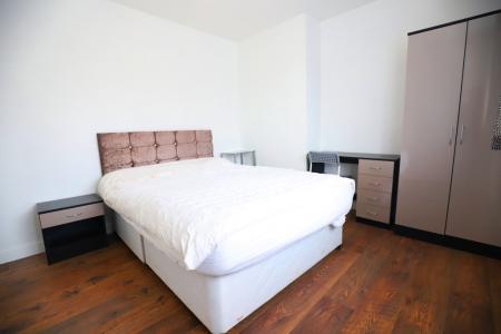 3 bedroom Semi-detached house to let in Camillus Road, Newcastle-under-Lyme, ST5