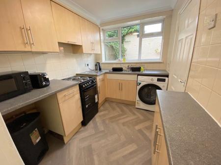 1 bedroom End of terrace house to let in 6 Watlands View, Newcastle-under-Lyme, ST5