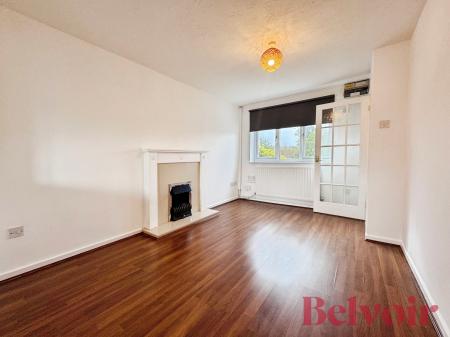 2 bedroom Town house to let in Summerhill Drive, Waterhayes, Newcastle-under-Lyme, ST5
