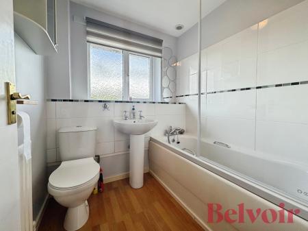 2 bedroom Town house to let in Summerhill Drive, Waterhayes, Newcastle-under-Lyme, ST5