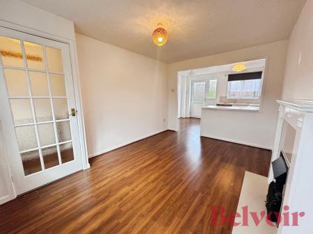 2 bedroom Town house to let in Summerhill Drive, Waterhayes, Newcastle-under-Lyme, ST5