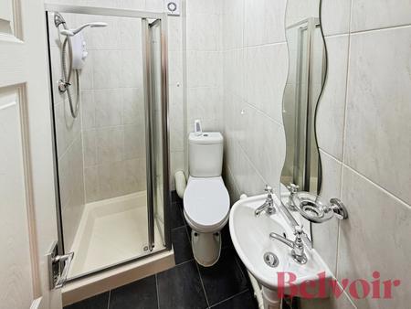 1 bedroom Flat to let in High Street, Newchapel, ST7