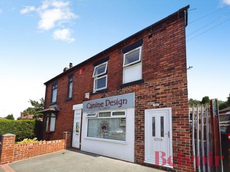 1 bedroom Flat to let in High Street, Newchapel, ST7