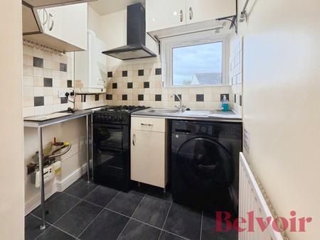 1 bedroom Flat to let in High Street, Newchapel, ST7