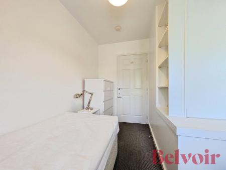 3 bedroom Semi-detached house to let in 3 Bedrooms at Comet Avenue, Knutton, ST5