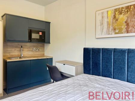 1 bedroom Flat to let in London Road, Newcastle-under-Lyme, ST5
