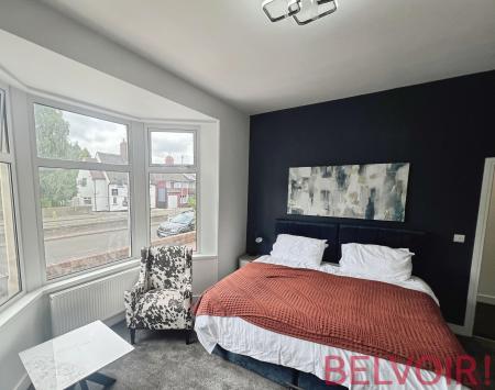 1 bedroom Flat to let in London Road, Newcastle-under-Lyme, ST5