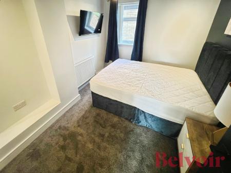 1 bedroom Flat to let in London Road, Newcastle-under-Lyme, ST5