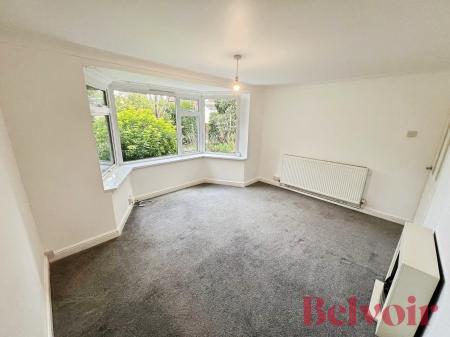 1 bedroom Flat to let in Machin Crescent, Bradwell, ST5