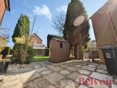 1 bedroom Flat to let in Machin Crescent, Bradwell, ST5