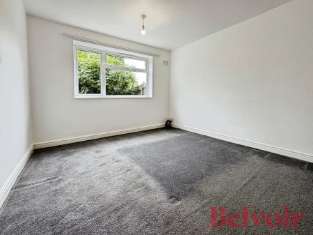 1 bedroom Flat to let in Machin Crescent, Bradwell, ST5
