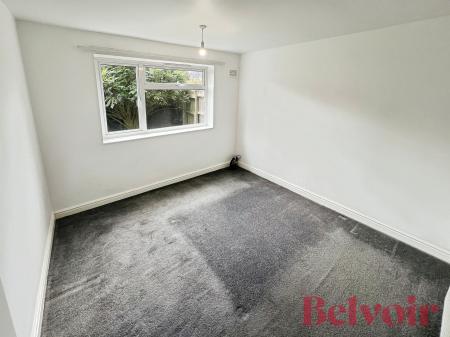 1 bedroom Flat to let in Machin Crescent, Bradwell, ST5