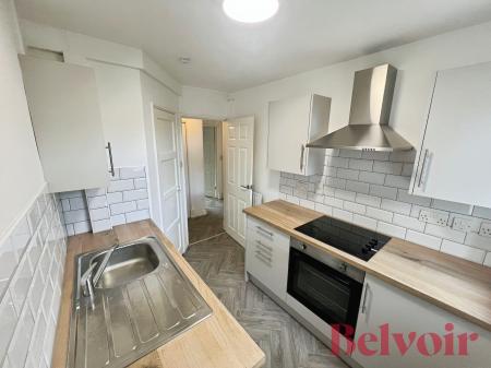 1 bedroom Flat to let in Machin Crescent, Bradwell, ST5