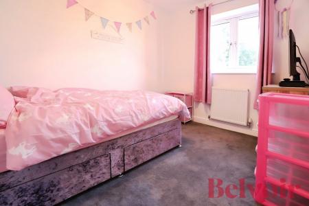 3 bedroom Semi-detached house to let in Trent View Grove, Hanley, ST1