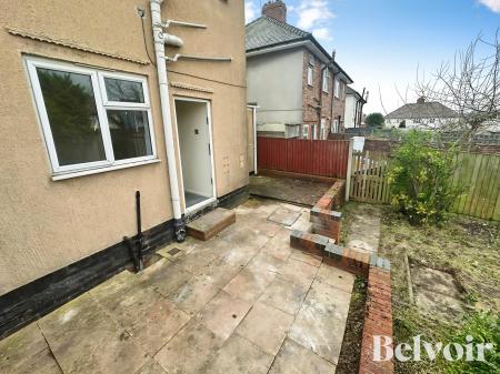 2 bedroom Semi-detached house to let in Booth Road, Wednesbury, WS10