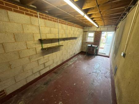 2 bedroom Semi-detached house to let in Booth Road, Wednesbury, WS10