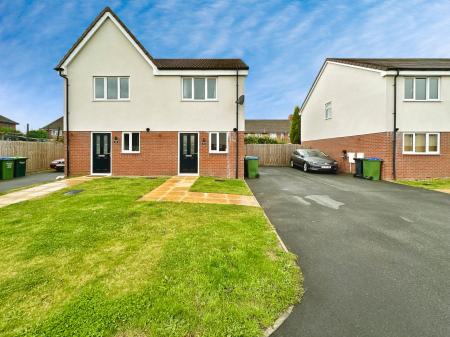 Adams Close, Tipton, Wednesbury, DY4