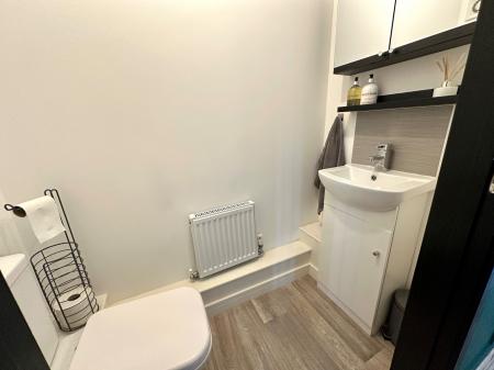 2 bedroom Semi-detached house for sale in Adams Close, Tipton, Wednesbury, DY4