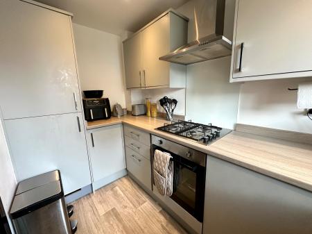 2 bedroom Semi-detached house for sale in Adams Close, Tipton, Wednesbury, DY4