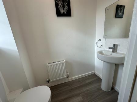 4 bedroom Detached house for sale in Basalt Lane, Darlaston, Wednesbury, WS10