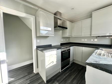 3 bedroom Semi-detached house for sale in Beech Road, Wednesbury, Wednesbury, WS10