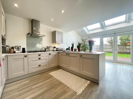 3 bedroom Detached house for sale in Berry Avenue, Wednesbury, WS10