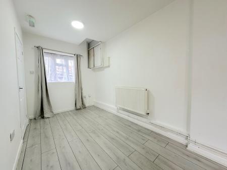 5 bedroom Block of Apartments for sale in Brunswick Park Road, Wednesbury, Wednesbury, WS10