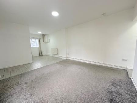 5 bedroom Block of Apartments for sale in Brunswick Park Road, Wednesbury, Wednesbury, WS10