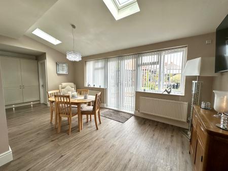 3 bedroom Semi-detached house for sale in Bustleholme Lane, West Bromwich, B71