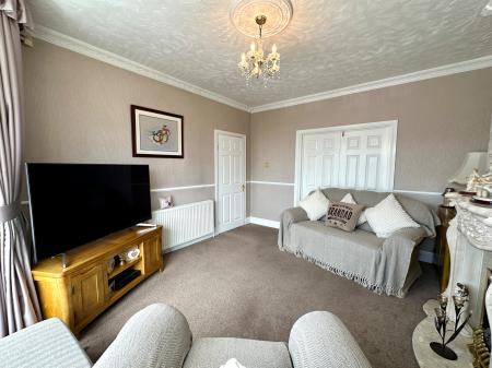 3 bedroom Semi-detached house for sale in Bustleholme Lane, West Bromwich, B71