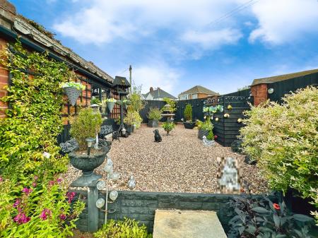 3 bedroom Semi-detached house for sale in Bustleholme Lane, West Bromwich, B71