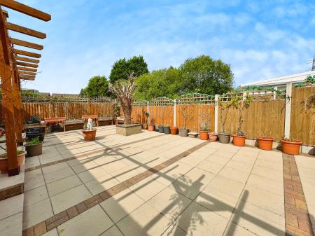 3 bedroom Semi-detached bungalow for sale in Charlotte Road, Wednesbury, Wednesbury, WS10