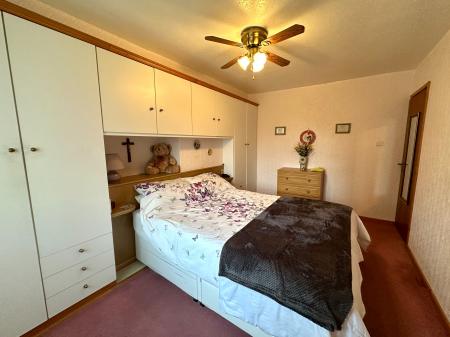 3 bedroom Semi-detached house for sale in Dorsett Road, Darlaston, Wednesbury, WS10