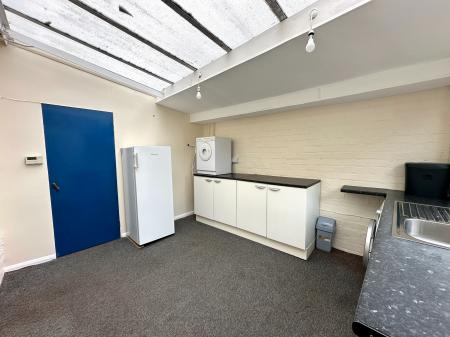 3 bedroom Semi-detached house for sale in Hall Green Road, West Bromwich, B71