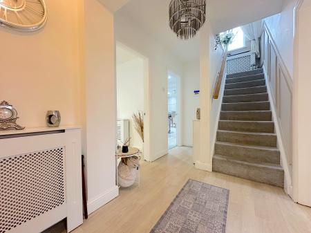 4 bedroom Detached house for sale in Hartland Road, Tipton, DY4