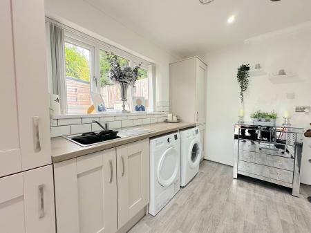 4 bedroom Detached house for sale in Hartland Road, Tipton, DY4