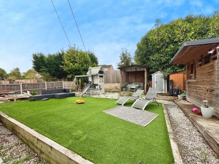 4 bedroom Detached house for sale in Hartland Road, Tipton, DY4