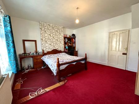 3 bedroom Terraced House for sale in Herbert Street, West Bromwich, B70