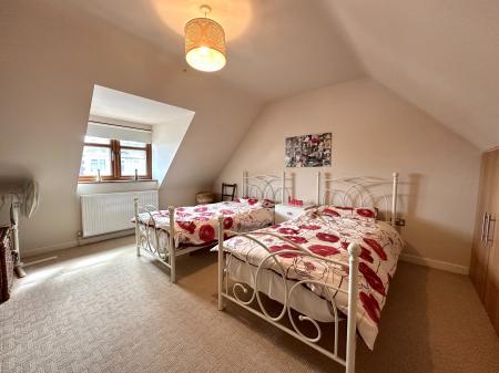 3 bedroom Bungalow for sale in Longmore Street, Wednesbury, WS10