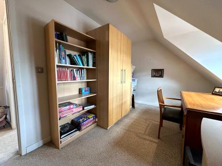 3 bedroom Bungalow for sale in Longmore Street, Wednesbury, WS10