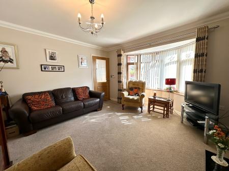 3 bedroom Bungalow for sale in Longmore Street, Wednesbury, WS10