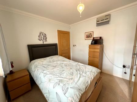 3 bedroom Bungalow for sale in Longmore Street, Wednesbury, WS10